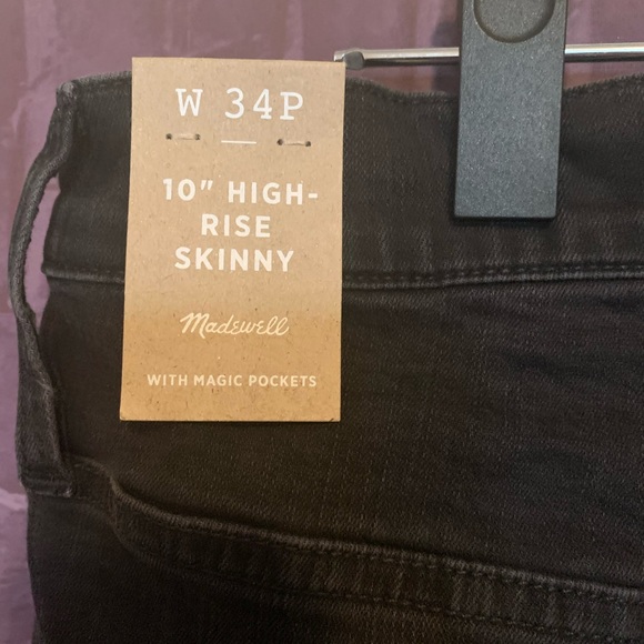 NWOT Black Button-Fly Hi Rise Skinny Jeans - Picture 8 of 11